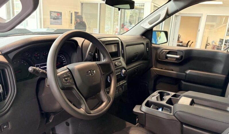 
								2026 Chevrolet Silverado 1500 Crew Cab Standard full									