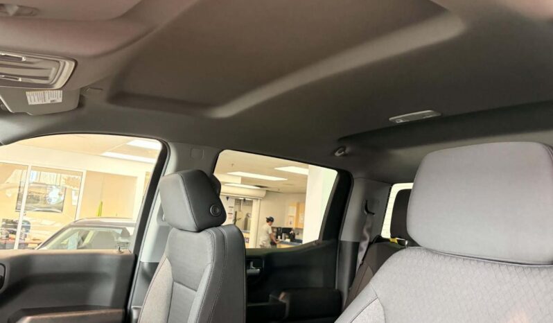 
								2026 Chevrolet Silverado 1500 Crew Cab Standard full									