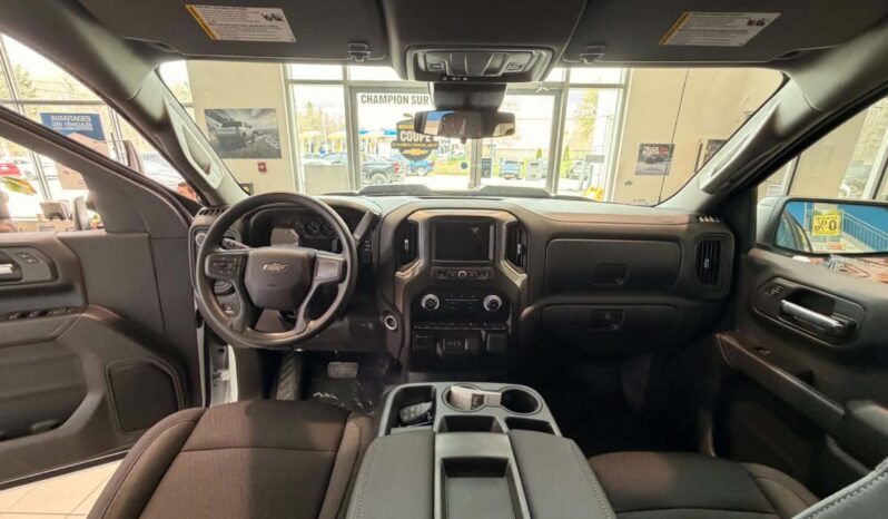
								2026 Chevrolet Silverado 1500 Crew Cab Standard full									