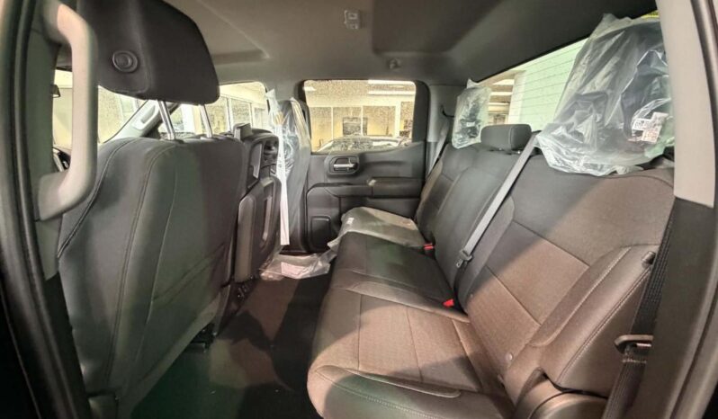 
								2026 Chevrolet Silverado 1500 Crew Cab Standard full									