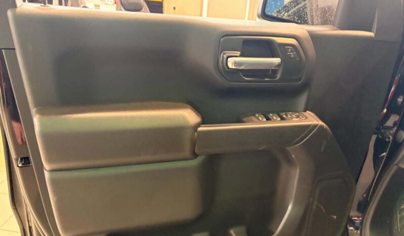 
								2026 Chevrolet Silverado 1500 Crew Cab Standard full									