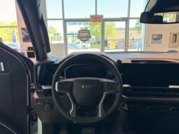 
										2026 Chevrolet Silverado 1500 Crew Cab Standard full									