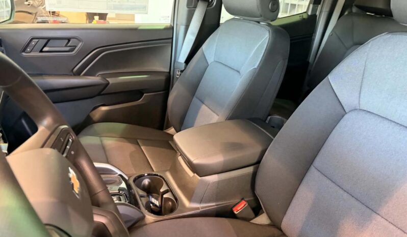 
								2026 Chevrolet Colorado Crew Cab Short Box 2 full									