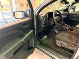 
										2026 Chevrolet Colorado Crew Cab Short Box 2 full									