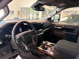 
										2026 Chevrolet Silverado 1500 Crew Cab Standard full									