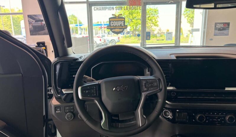 
								2026 Chevrolet Silverado 1500 Crew Cab Standard full									