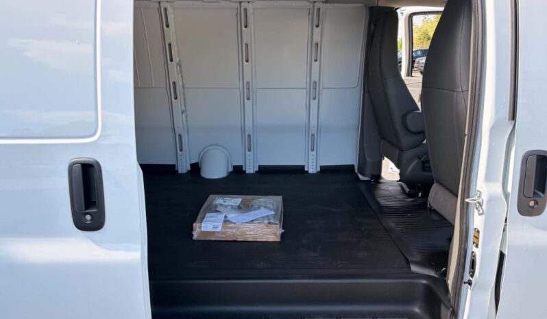 
								2026 Chevrolet Express Cargo Van 2500 Extd Wheelbase full									
