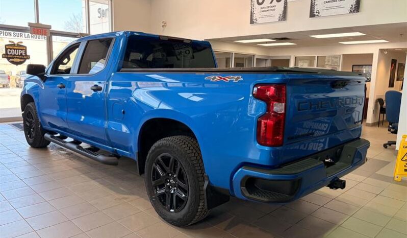 
								2026 Chevrolet Silverado 1500 Crew Cab Standard Box 4-Wheel Drive Custom full									