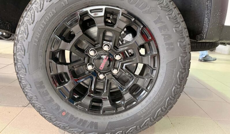 
								2026 GMC Canyon Crew Cab Short Box 4 full									