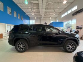 2026 GMC Acadia Awd At4