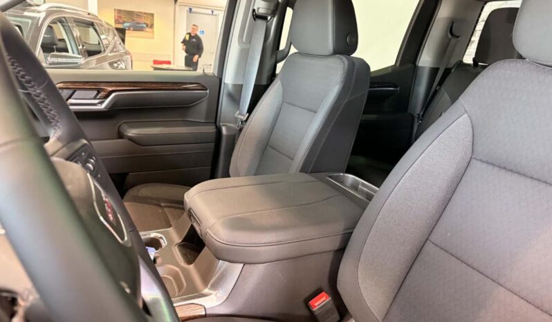 
								2026 GMC Sierra 1500 Crew Cab Standard full									