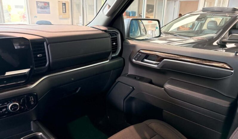 
								2026 GMC Sierra 1500 Crew Cab Standard full									