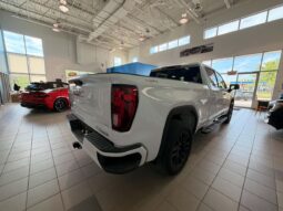 
										2026 GMC Sierra 1500 Crew Cab Standard full									