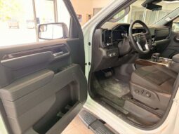 
										2026 GMC Sierra 1500 Crew Cab Standard full									
