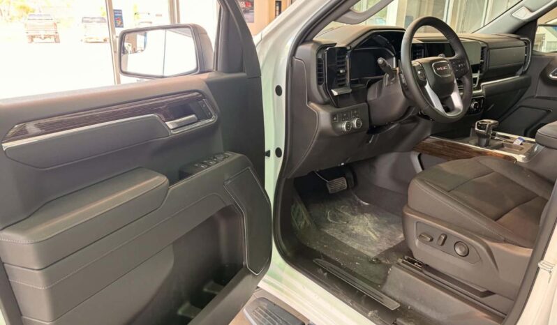 
								2026 GMC Sierra 1500 Crew Cab Standard full									