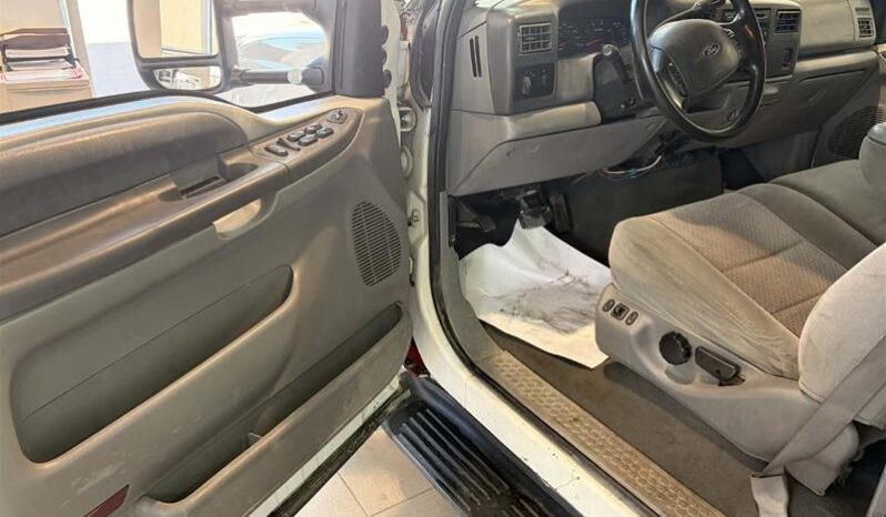 
								2003 Ford F-150 F350 S/D XLT Crew Cab full									