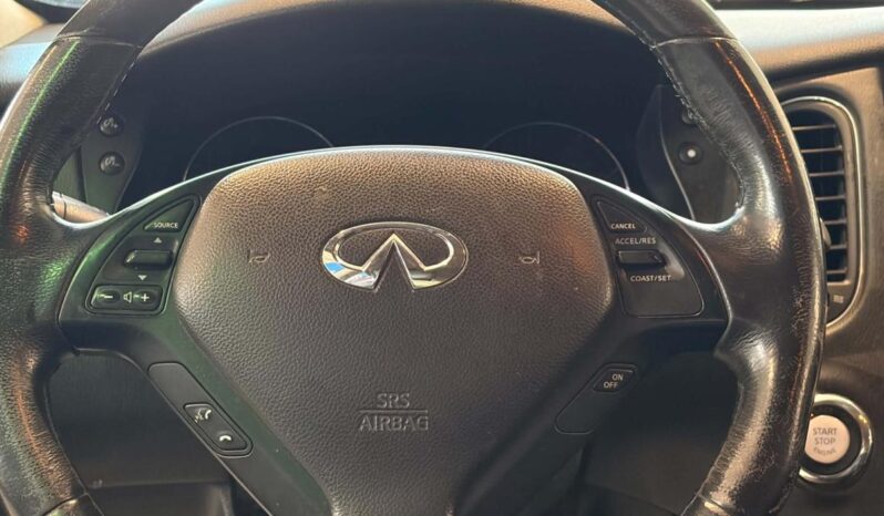 
								2015 Infiniti QX50 Wagon full									