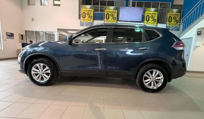 
								2016 Nissan Rogue Sv Awd Cvt full									