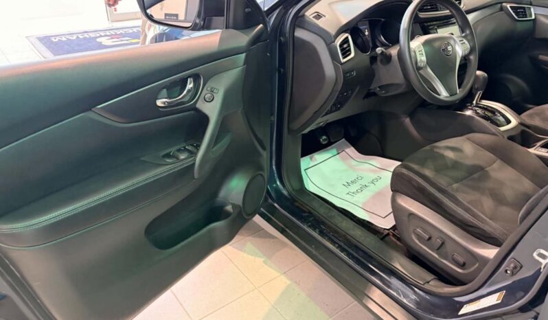 
								2016 Nissan Rogue Sv Awd Cvt full									