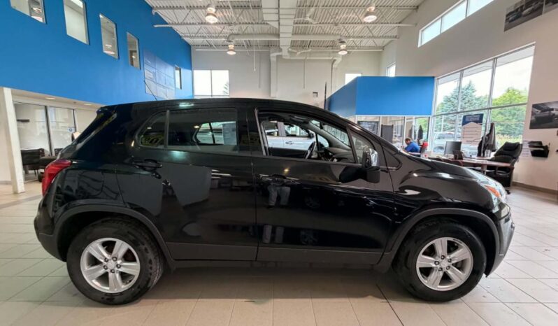 
								2019 Chevrolet Trax Fwd Ls full									
