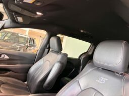 
										2021 Chrysler Pacifica Hybrid Touring L full									