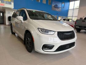 2021 Chrysler Pacifica Hybrid Touring L