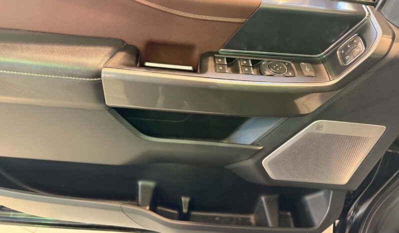 
								2022 Ford F-150 4×4 – Supercrew full									