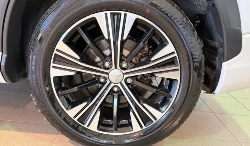 
								2022 Mitsubishi Eclipse Cross Gt S-Awc full									
