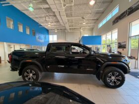 2023 GMC Canyon Crew Cab Short Box