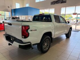 2024 Chevrolet Colorado Crew Cab Short Box 4