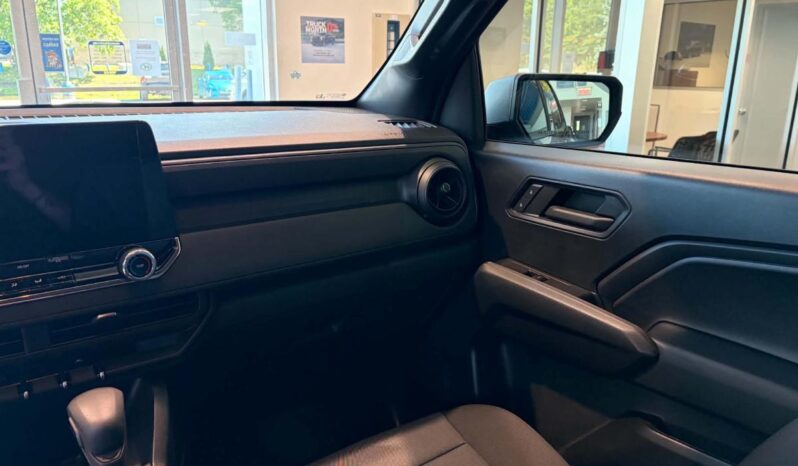 
								2024 Chevrolet Colorado Crew Cab Short Box 4 full									