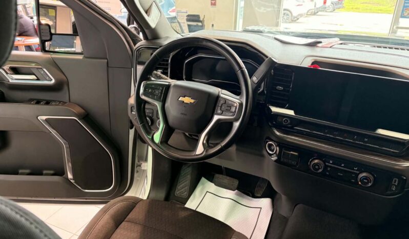 
								2024 Chevrolet Silverado 2500 4wd Crew Cab full									