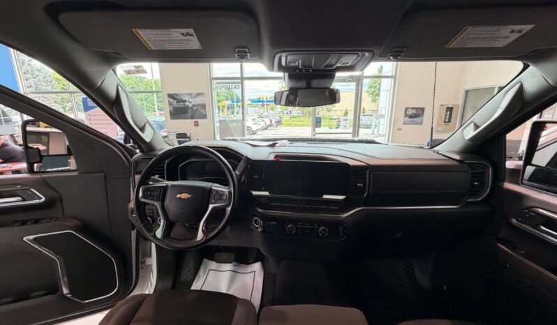 
								2024 Chevrolet Silverado 2500 4wd Crew Cab full									