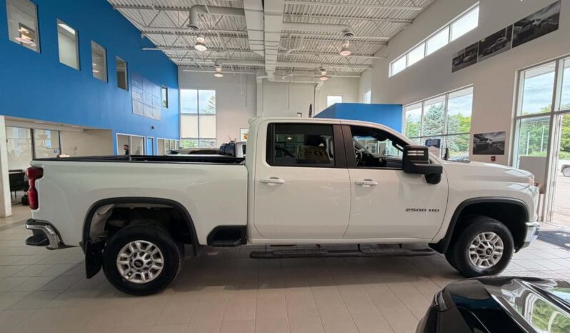 
								2024 Chevrolet Silverado 2500 4wd Crew Cab full									