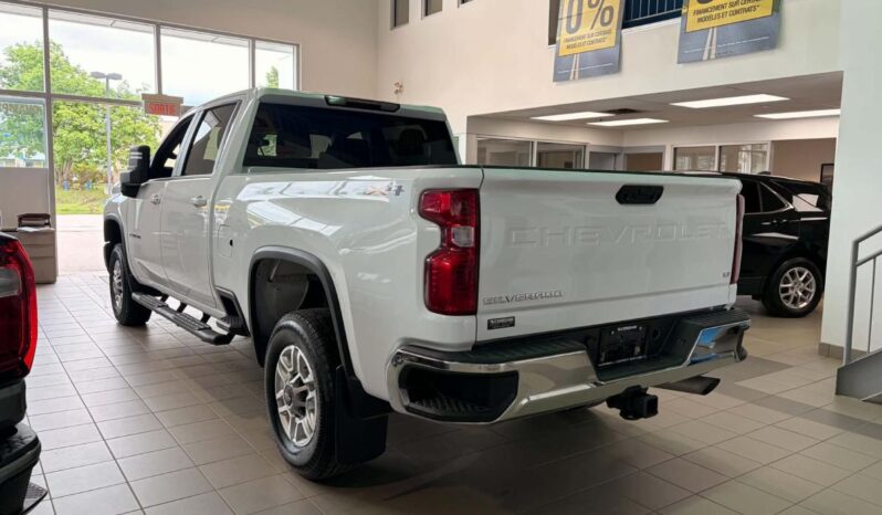 
								2024 Chevrolet Silverado 2500 4wd Crew Cab full									