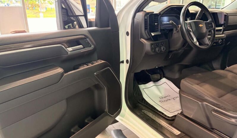 
								2024 Chevrolet Silverado 2500 4wd Crew Cab full									