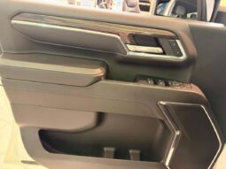 
										2024 Chevrolet Silverado 2500 4wd Crew Cab full									