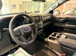 
										2024 GMC Sierra 1500 Regular Cab Standard full									