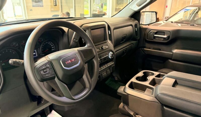 
								2024 GMC Sierra 1500 Regular Cab Standard full									