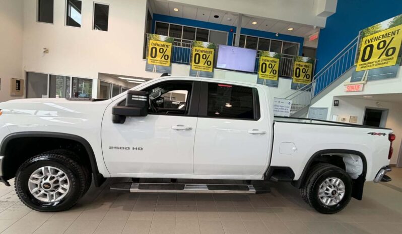 
								2025 Chevrolet Silverado 2500 4wd Crew Cab full									