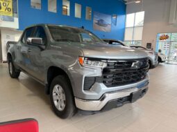 
										2025 Chevrolet Silverado 1500 Crew Cab Short Box 4 full									