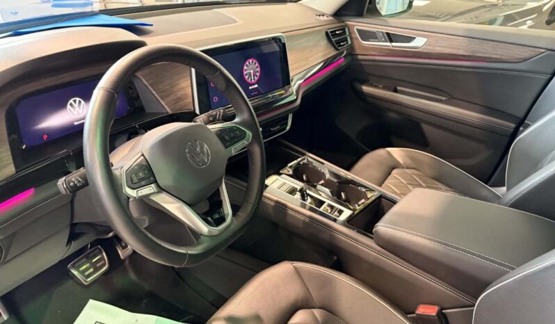 
								2025 Volkswagen Atlas Execline 2.0 Tsi full									