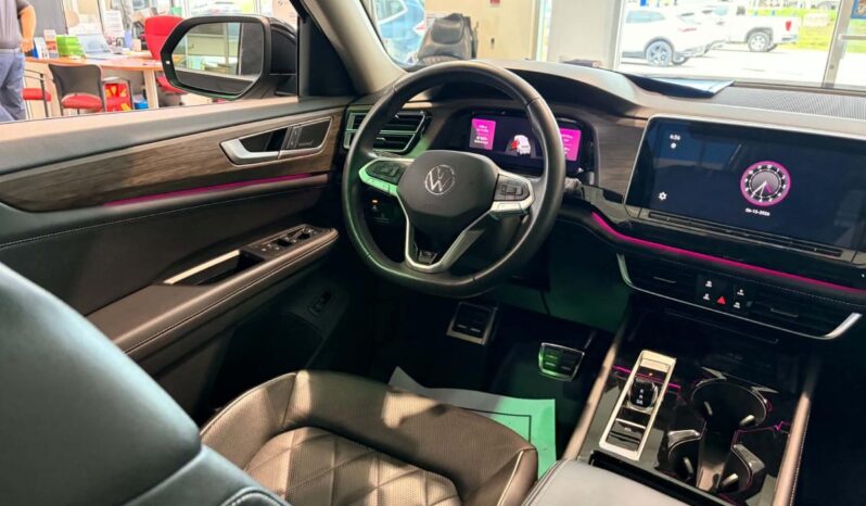 
								2025 Volkswagen Atlas Execline 2.0 Tsi full									