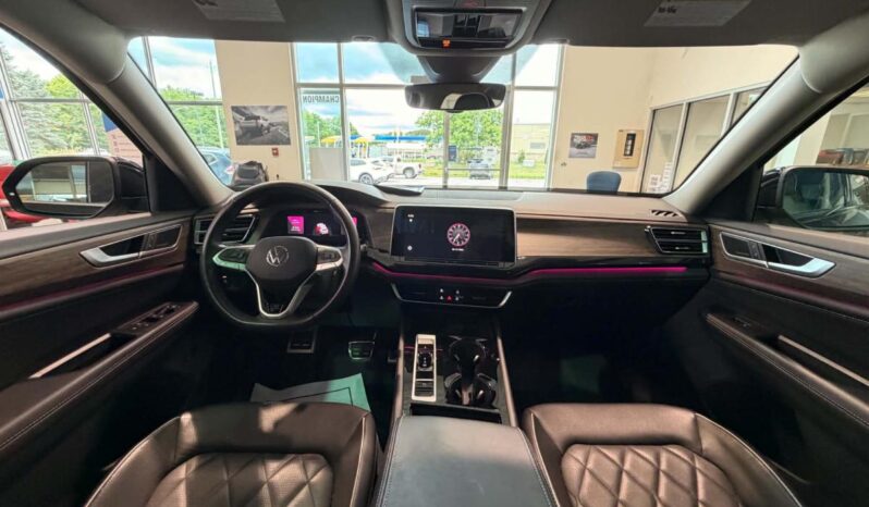 
								2025 Volkswagen Atlas Execline 2.0 Tsi full									