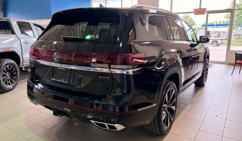 
								2025 Volkswagen Atlas Execline 2.0 Tsi full									