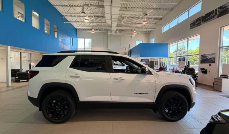 
								2026 GMC Terrain Awd Elevation full									