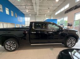 
										2026 GMC Sierra 1500 Crew Cab Standard full									