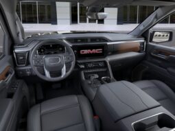 
										2026 GMC Sierra 1500 Crew Cab Standard Box 4-Wheel Drive Denali full									