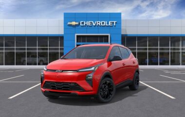 2027 Chevrolet Bolt FWD 4dr RS