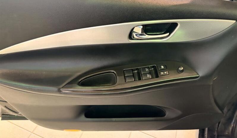 
								2015 Infiniti QX50 Wagon full									